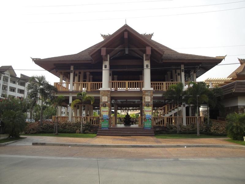 The Oasis Davao Condotel Kültér fotó